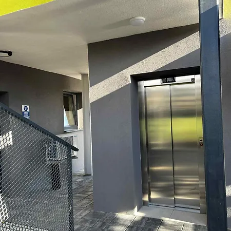 Biquarters 코시체