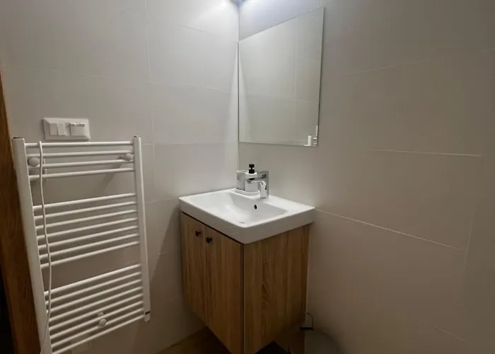 Biquarters Apartman Kassa